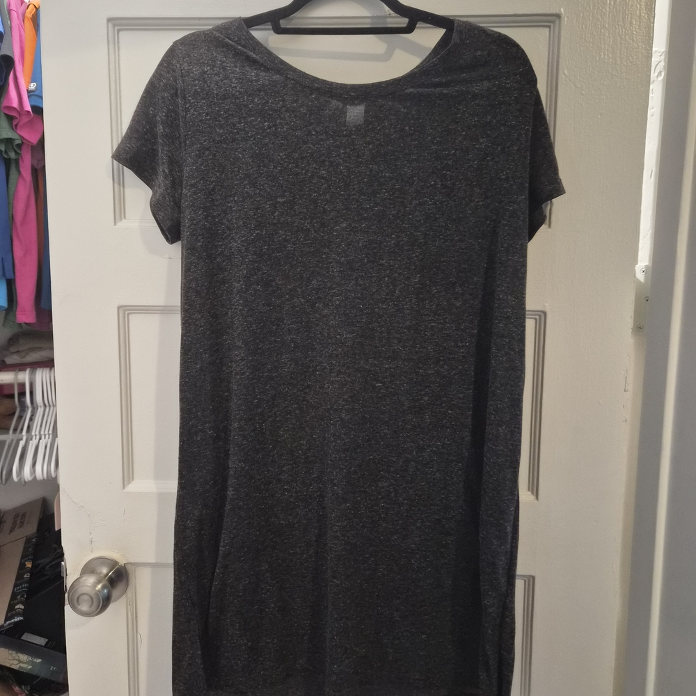 H&M Dark Gray Short Sleeve Tee